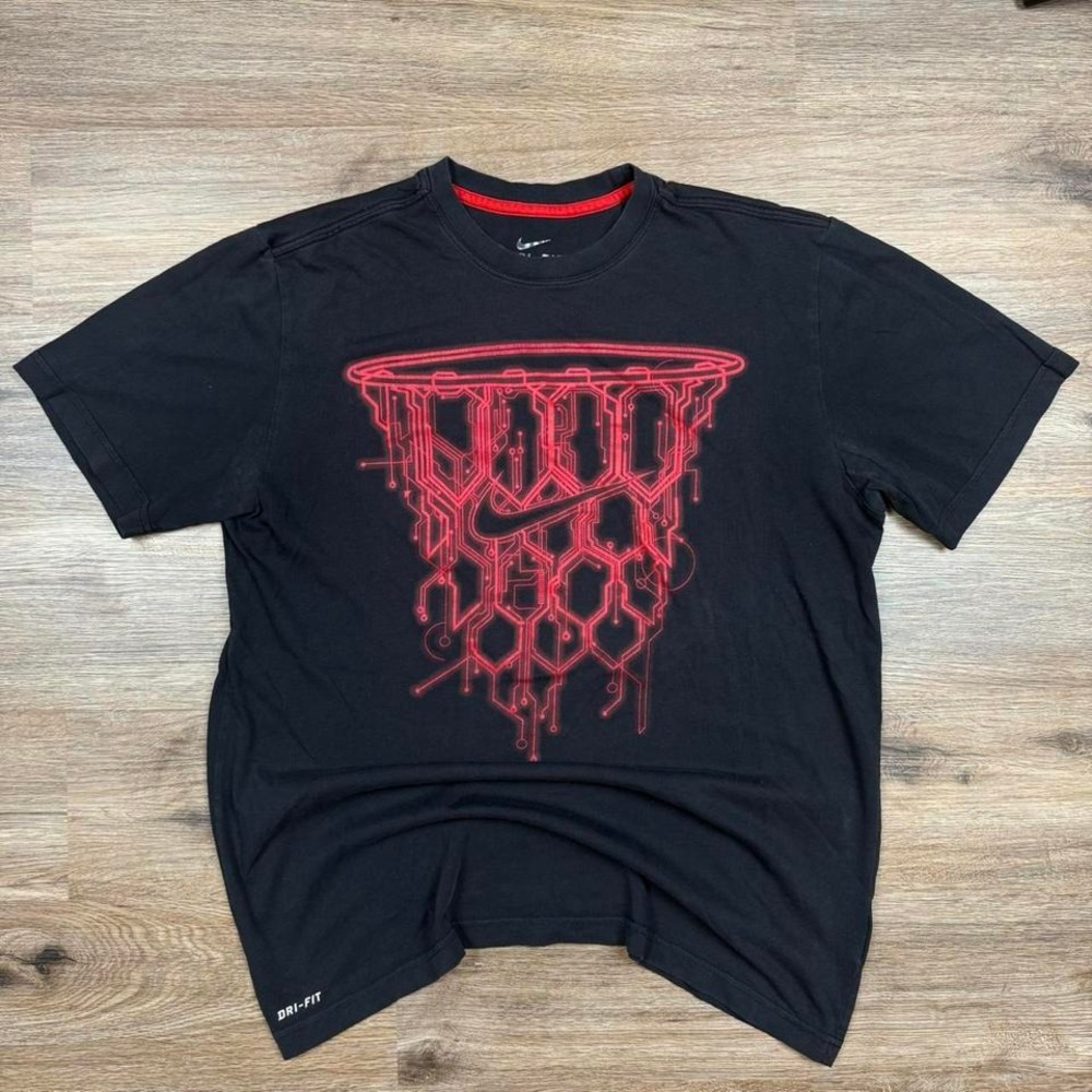 black nike dri fit basketball graphic‎ tee